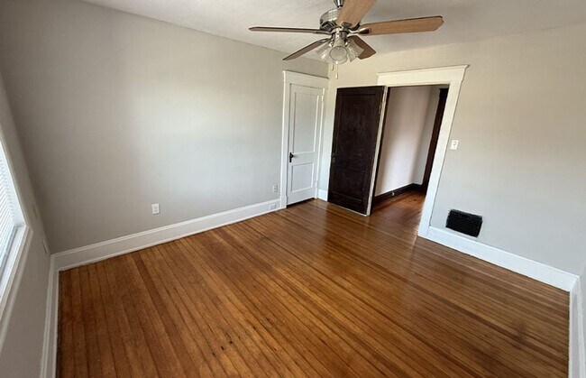 Building Photo - 2904 Jefferson Ave