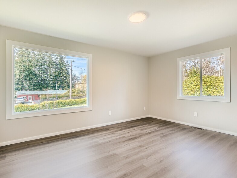 Building Photo - 13710 156th Ave SE