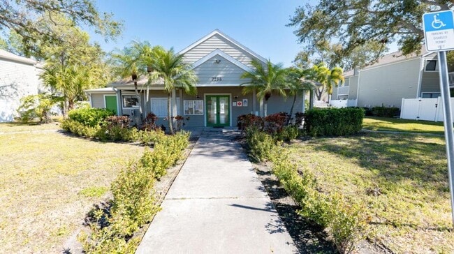 Building Photo - 7298 Ulmerton Rd