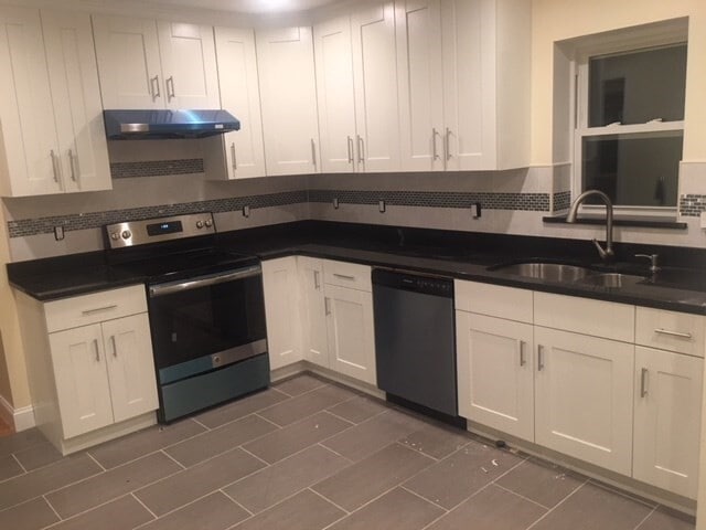 Building Photo - 18-20 Fleming St