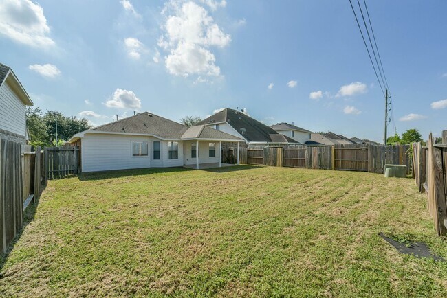 Building Photo - Offered By Precision Realty & Management, LLC