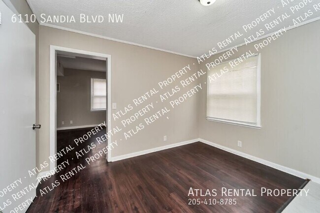 Building Photo - 6110 Sandia Blvd NW