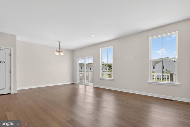 Building Photo - 8005 Milltown Cir