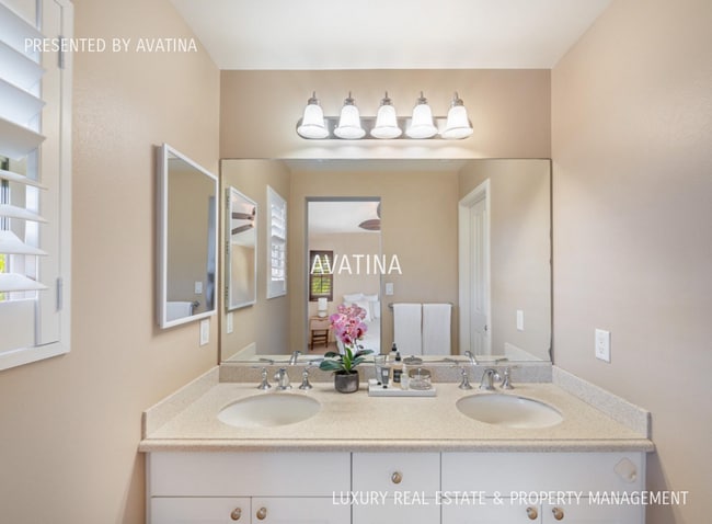 Building Photo - 91-1167 Waiemi St-