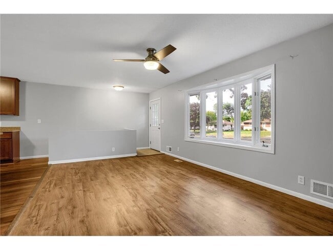 Building Photo - 2586 Martin Way