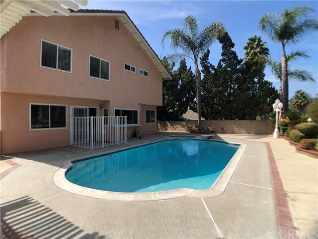 Building Photo - 1507 Silver Rain Dr