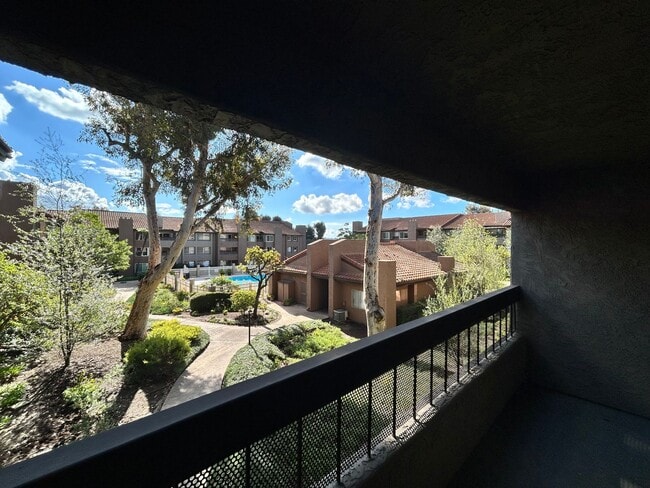 Building Photo - Spacious 2-Bed / 2-Bath Condo in Mission Ridge — Resort-Style Living in San Diego!