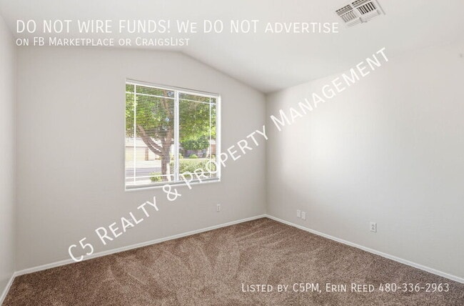 Building Photo - 10921 W Granada Rd