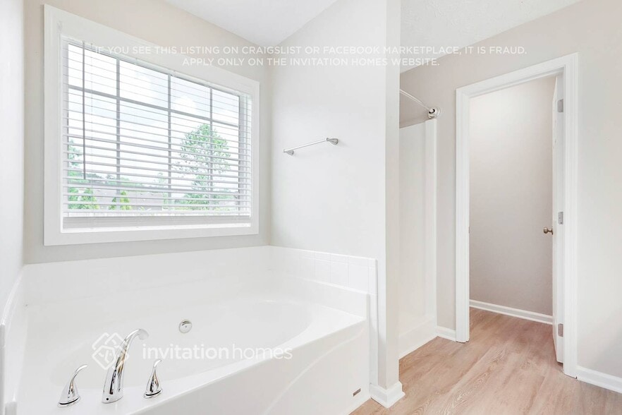 Building Photo - 311 Rockingham Dr