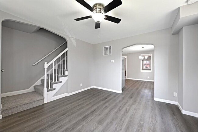 Building Photo - Gorgeous Two-Bedroom Townhome In Middle River