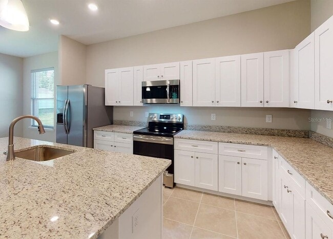 Building Photo - 90 Eleven Oaks Cir