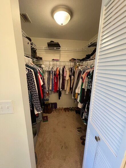 Building Photo - 328 Bradstrom Cir