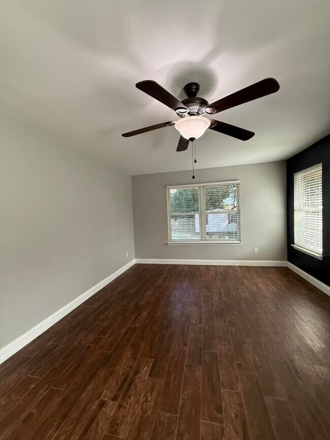 Building Photo - 2813 Atoka Trail