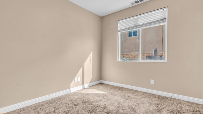 Building Photo - 37523 Durwent Dr