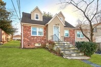 Building Photo - 18 Highview Ave