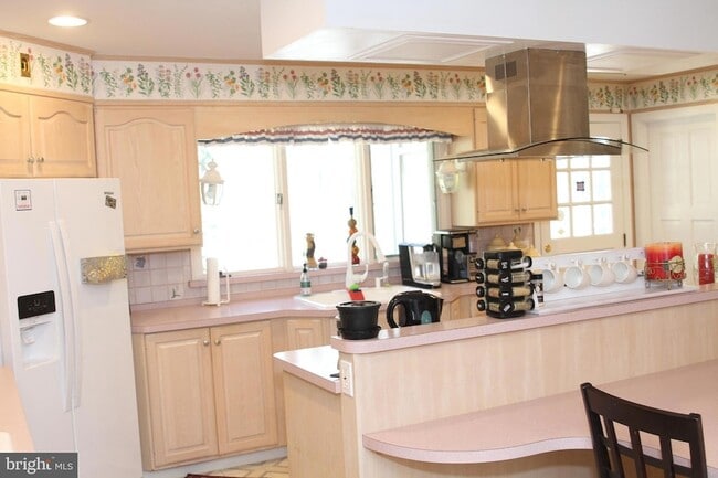 Building Photo - 600 Glenside Rd