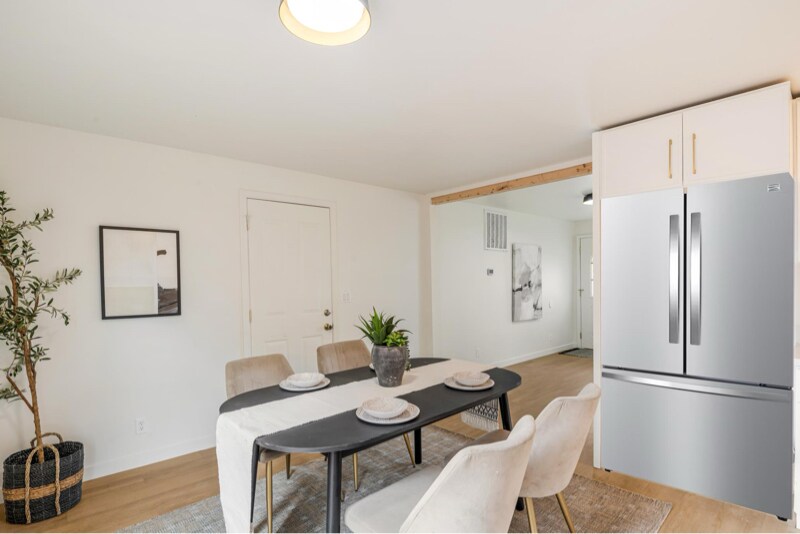 Building Photo - 9111 NE 73rd St