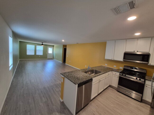 Building Photo - 10019 Kersey Ml