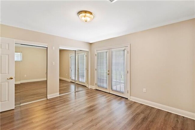 Building Photo - 7253 Onyx St
