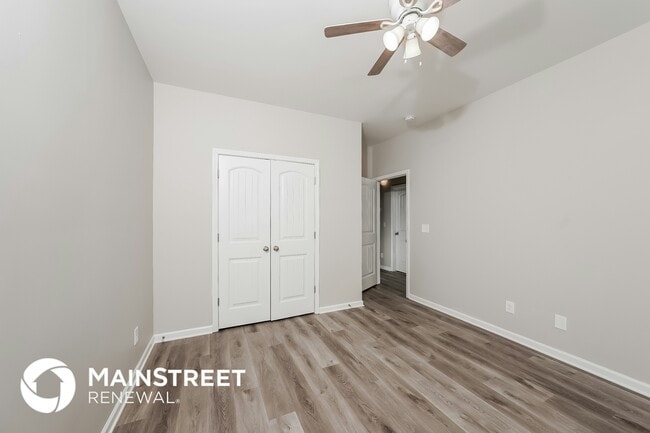 Building Photo - 948 Alise Cir