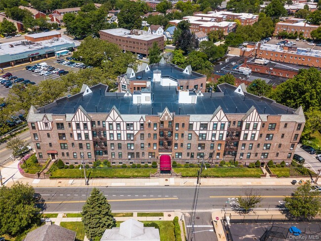 Building Photo - 12 Hempstead Ave