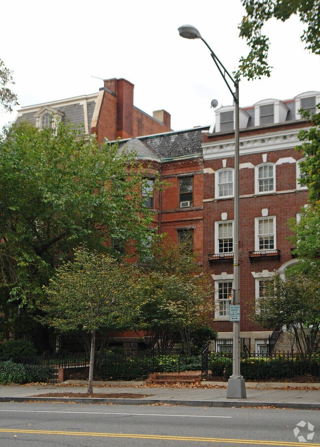Primary Photo - 1702 16th St NW