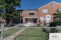 Building Photo - 105 Upmanor Rd