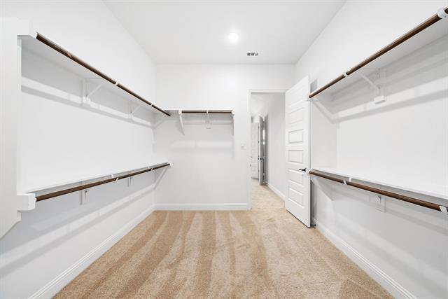 Building Photo - 2300 Fairwater Mews