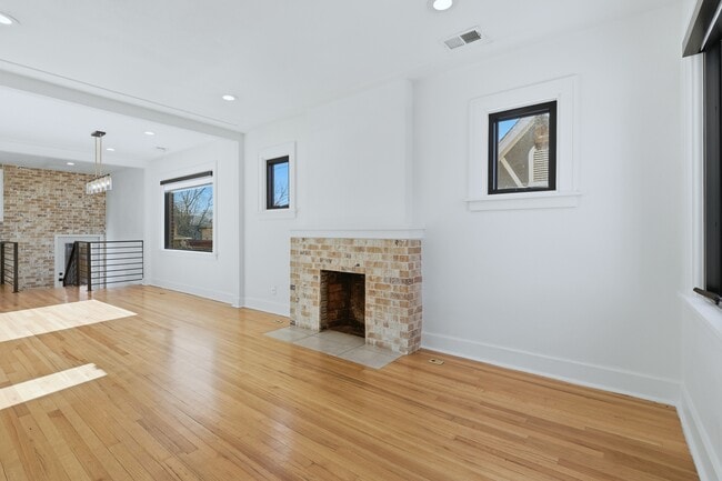 Building Photo - 2836 Vrain St