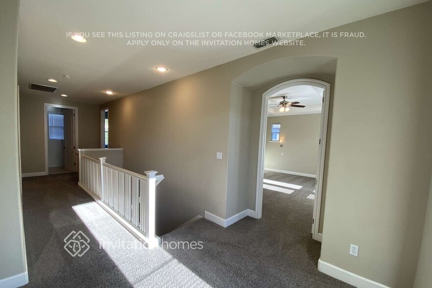Building Photo - 6277 Newhaven Ln