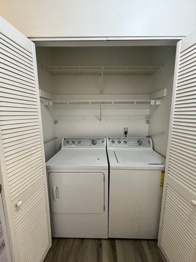 Building Photo - Indian Harbour Beach Townhome