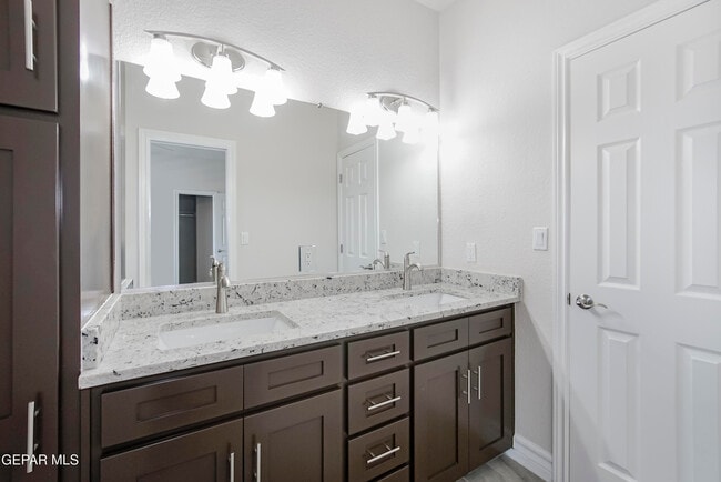 Building Photo - 6489 Calle Placido Dr