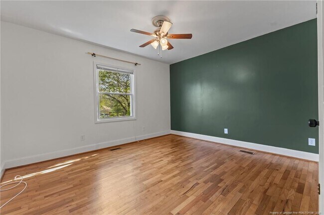 Building Photo - 813 McPherson Ave