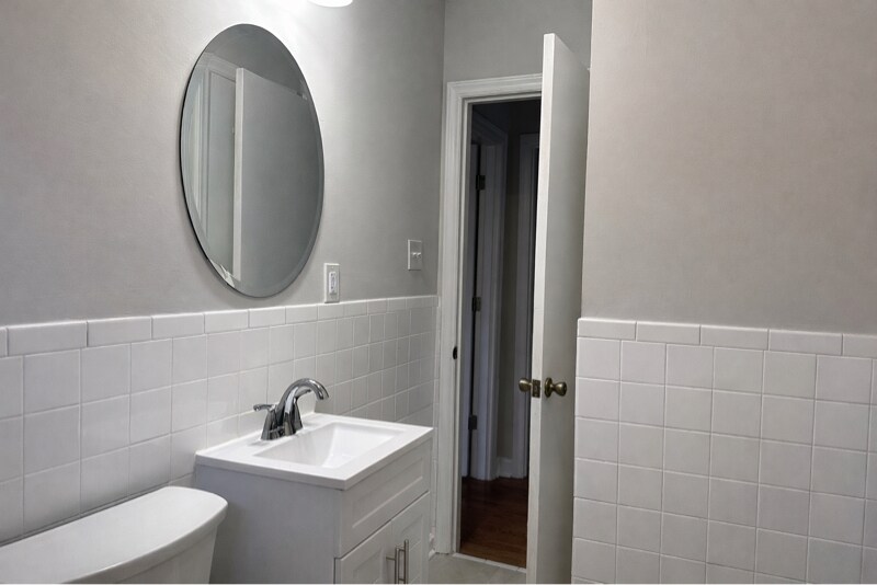 Building Photo - 2054 K Ct Ave