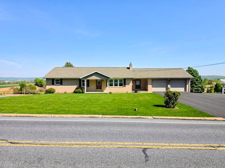 Building Photo - 154 Valley View Dr