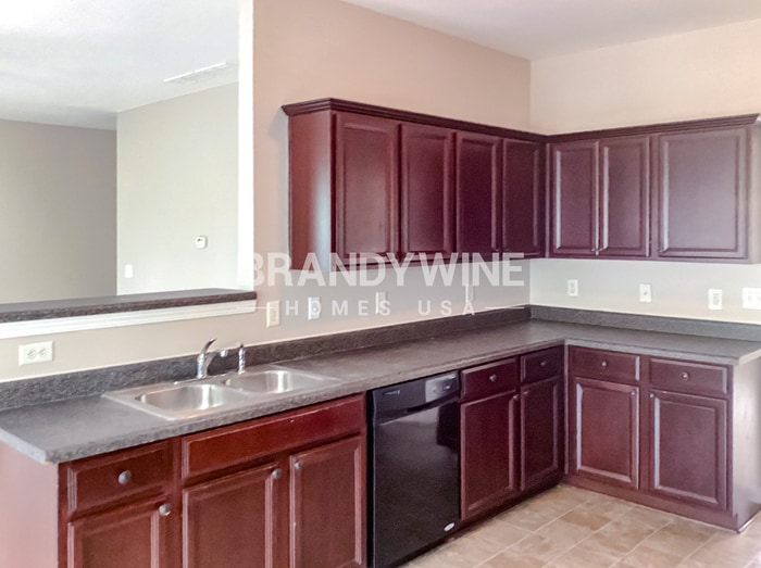 Building Photo - 1742 Dees Dr