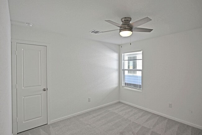 Building Photo - 3813 Low Tide