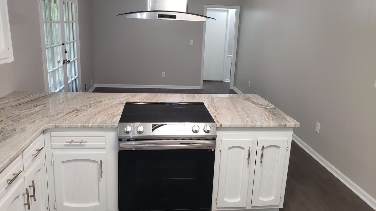 Building Photo - 4270 E Hamill Dr