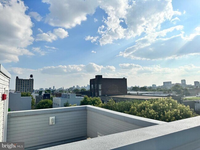 Building Photo - 2240 N 2nd St