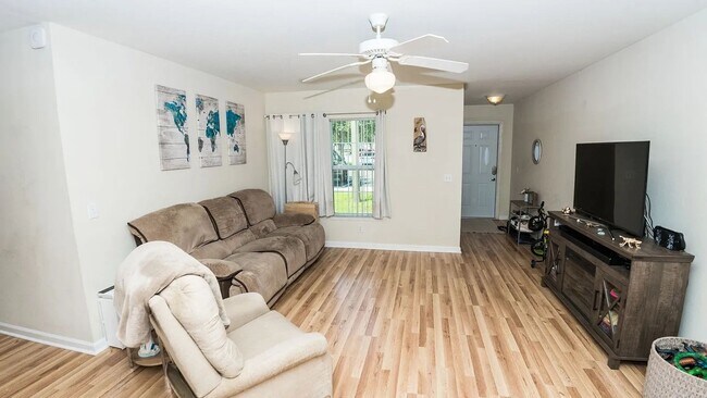 Building Photo - Charming 4BR Townhome in Panama City Beach