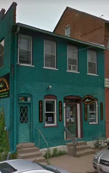 Building Photo - 112 S Main St