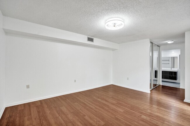 Building Photo - 9111 SW 20th St