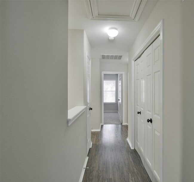 Building Photo - 6422 Encenada Green Trail