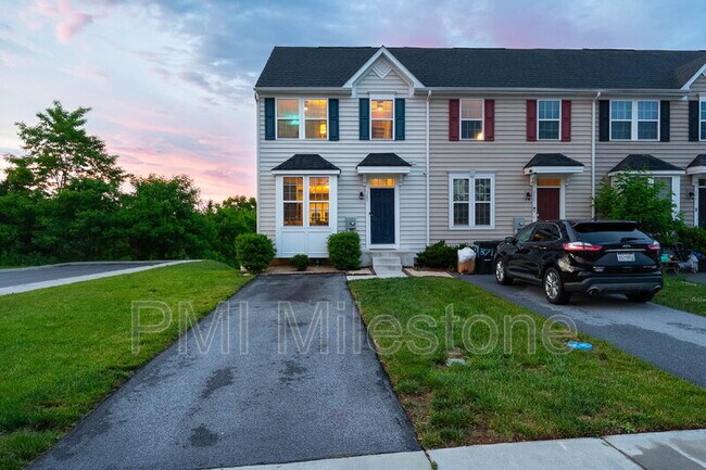 Building Photo - 367 Ontario Dr