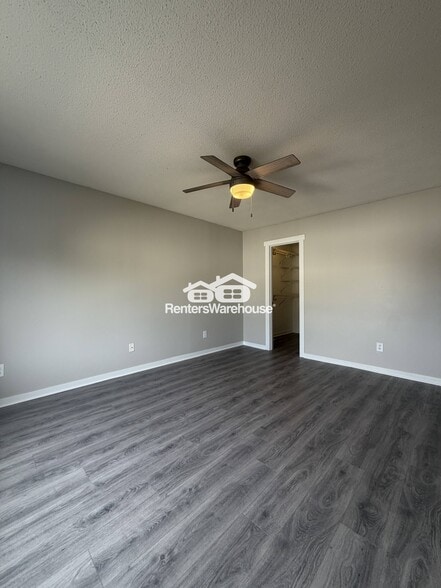 Building Photo - 8632 Savanna Oaks Bay