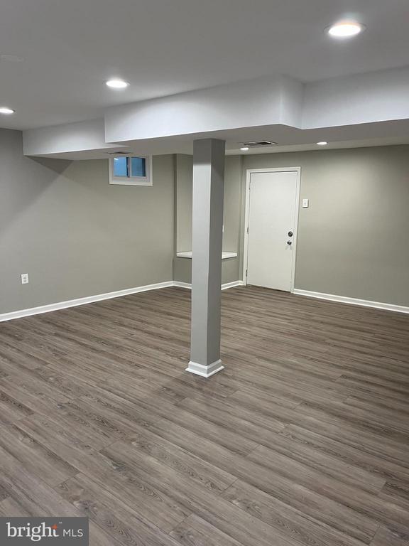 Building Photo - 5809 Gwynndale Pl