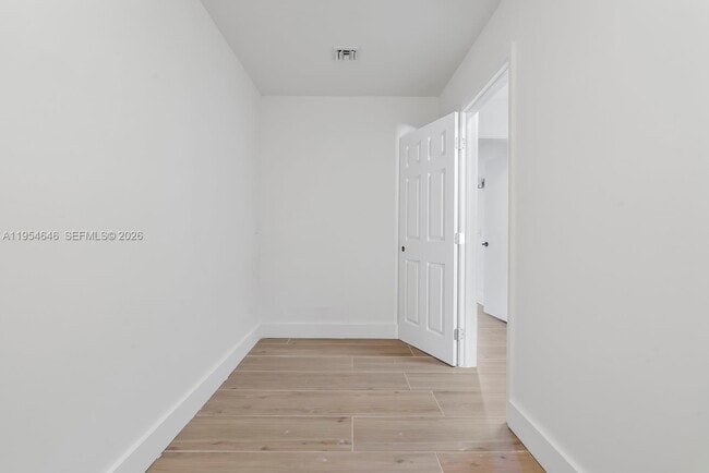 Building Photo - 7380 NW 44th Ct