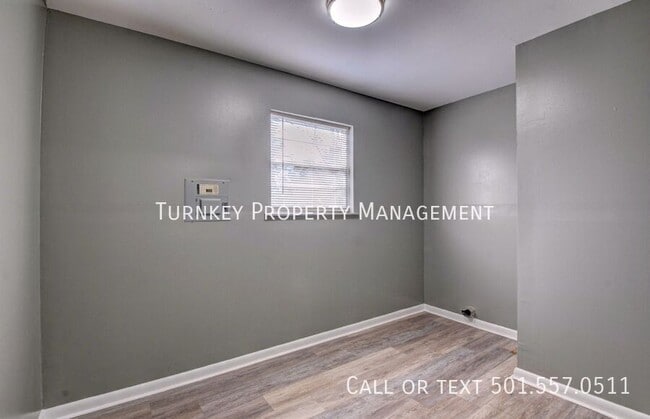 Building Photo - 202 Overland Trail