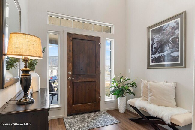 Building Photo - Spacious 4BR + Loft Home in Desirable North Place Community — Post Falls