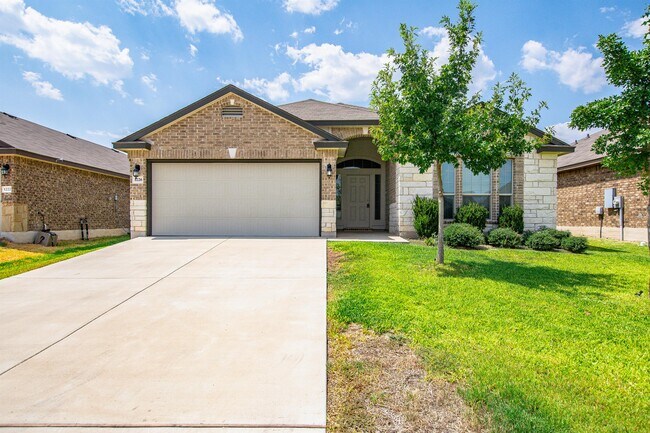 Primary Photo - 1226 Kiskadee Branch Dr